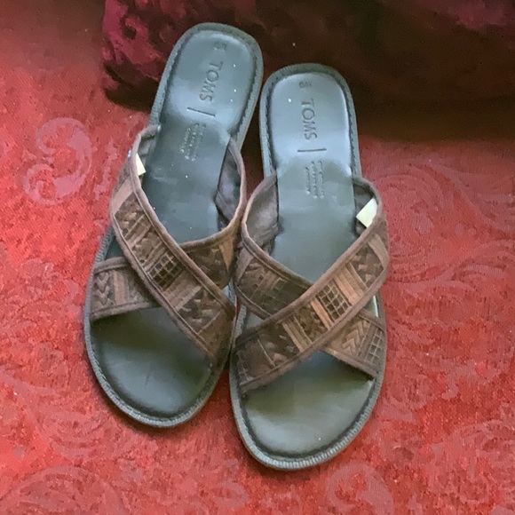 Toms leather canvas slip on sandal dark brown size 8W - Picture 1 of 5